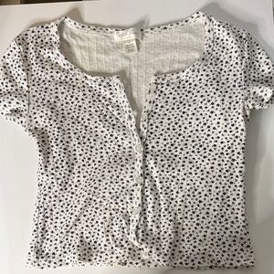 Women's Floral Top - Black and White
